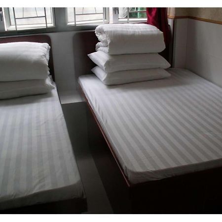 Lung Wa Hotel Hong Kong Exterior photo